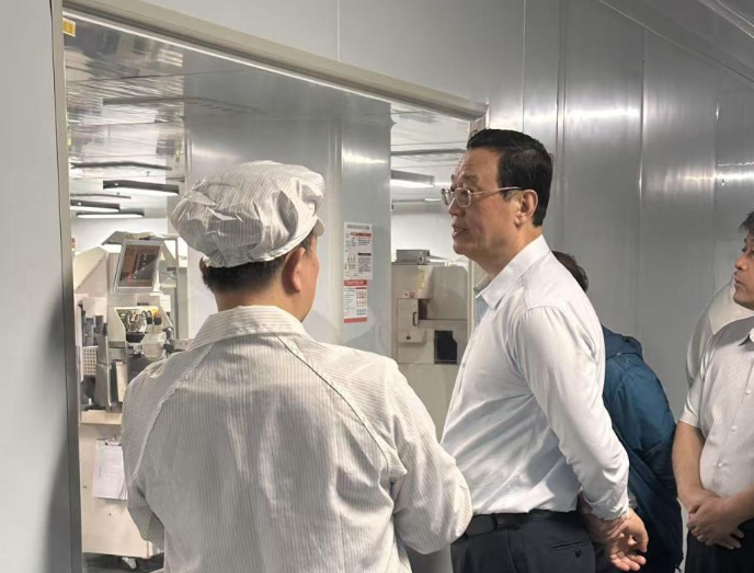 辽宁省政协副主席王明玉一行来潭调研